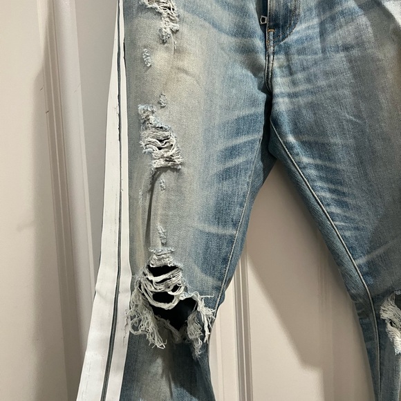 Amir denim jeans white stripes on the side - Picture 3 of 4